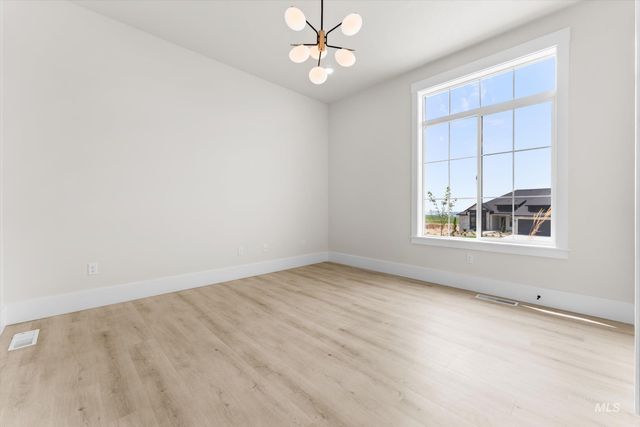 27502 Commerce Comet Way, Caldwell, ID 83607