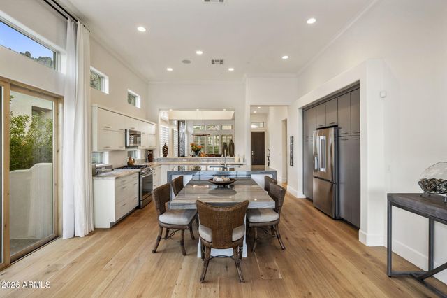 11531 E DESERT WILLOW Drive, Scottsdale, AZ 85255