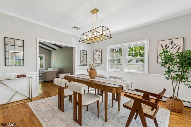 11 Wittkop Pl, Millburn Twp., NJ 07041