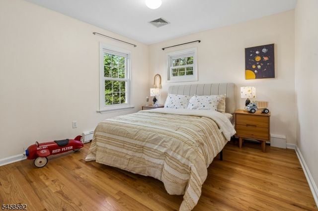 11 Wittkop Pl, Millburn Twp., NJ 07041