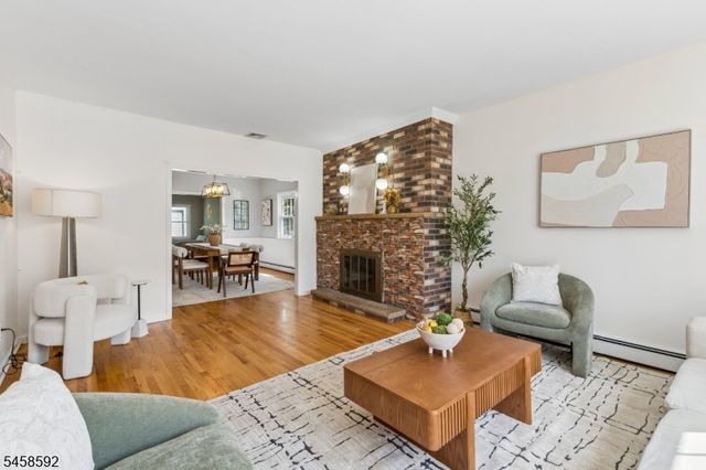 11 Wittkop Pl, Millburn Twp., NJ 07041