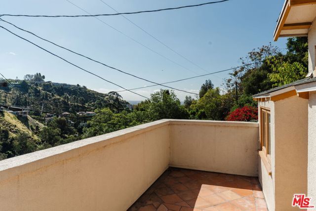 8186 Gould Avenue, Los Angeles, CA 90046