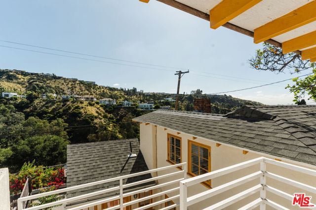 8186 Gould Avenue, Los Angeles, CA 90046