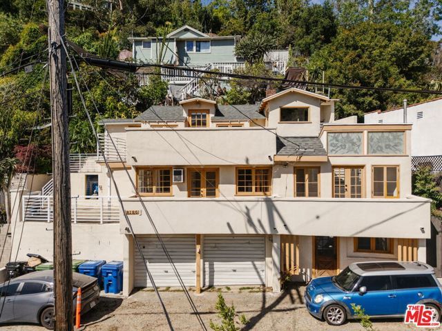 8186 Gould Avenue, Los Angeles, CA 90046