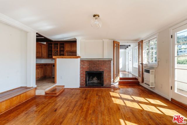 8186 Gould Avenue, Los Angeles, CA 90046