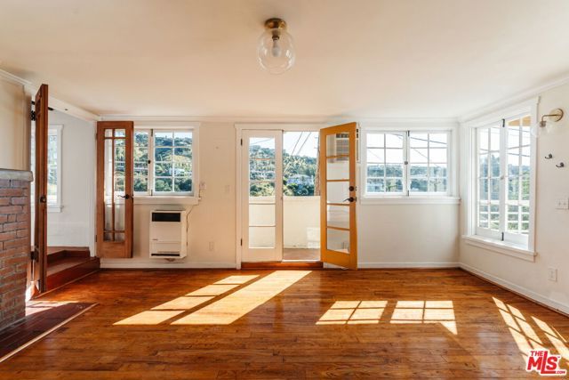 8186 Gould Avenue, Los Angeles, CA 90046