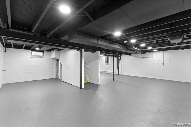 3832 Grindley Park Street, Dearborn, MI 48124