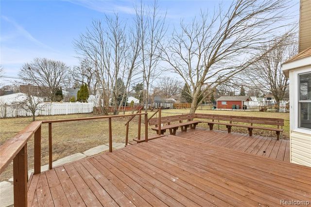 3832 Grindley Park Street, Dearborn, MI 48124