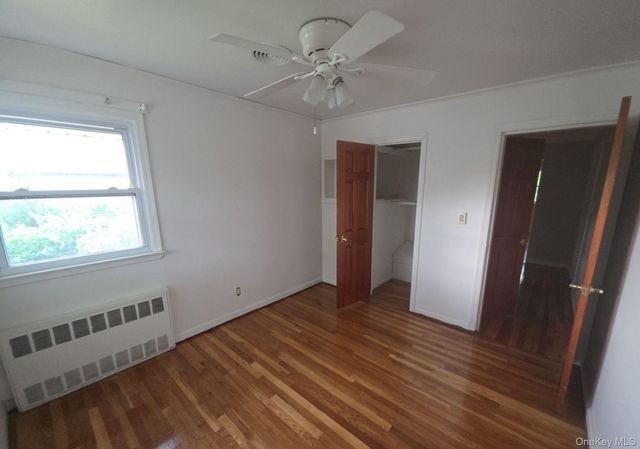 172 Evergreen Drive, Westbury, NY 11590