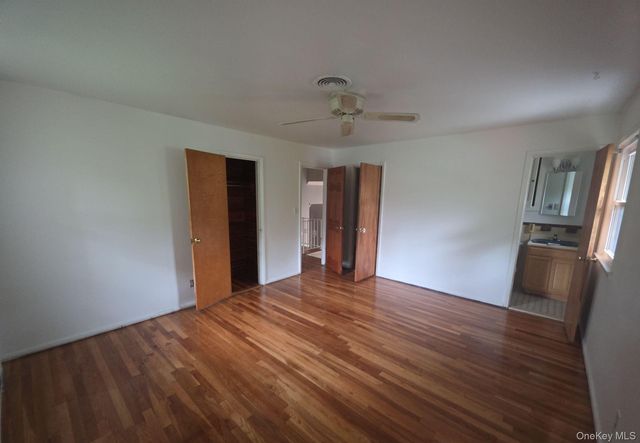 172 Evergreen Drive, Westbury, NY 11590