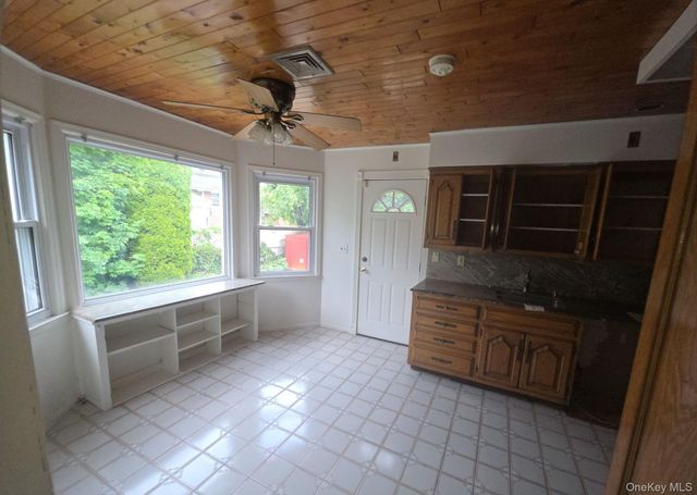 172 Evergreen Drive, Westbury, NY 11590