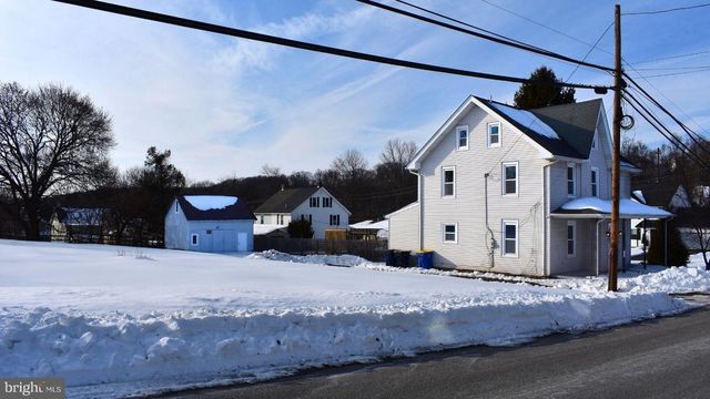 11 NEWPORT AVE, Parkesburg, PA 19365