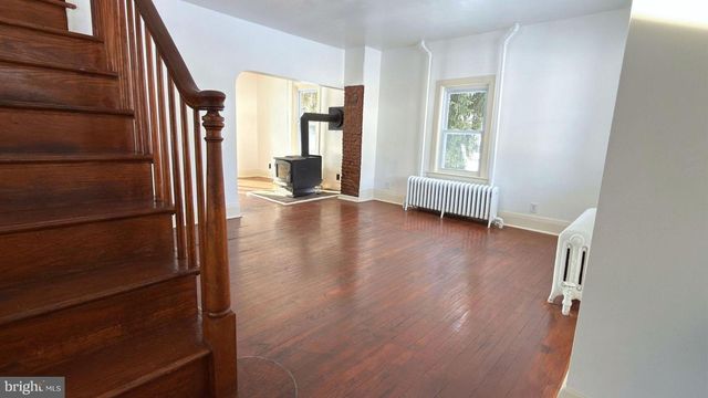 11 NEWPORT AVE, Parkesburg, PA 19365