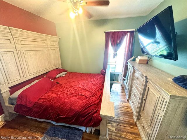 129 Osceola Drive, Pontiac, MI 48315