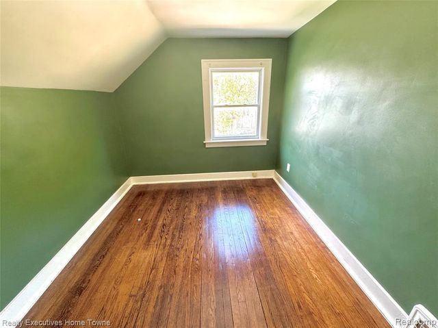 129 Osceola Drive, Pontiac, MI 48315