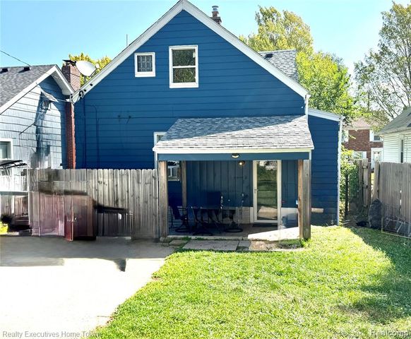 129 Osceola Drive, Pontiac, MI 48315