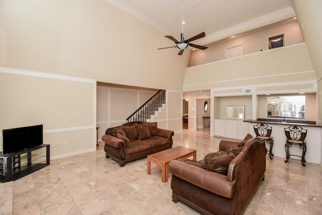 426 Longview Drive, Sugar Land, TX 77478