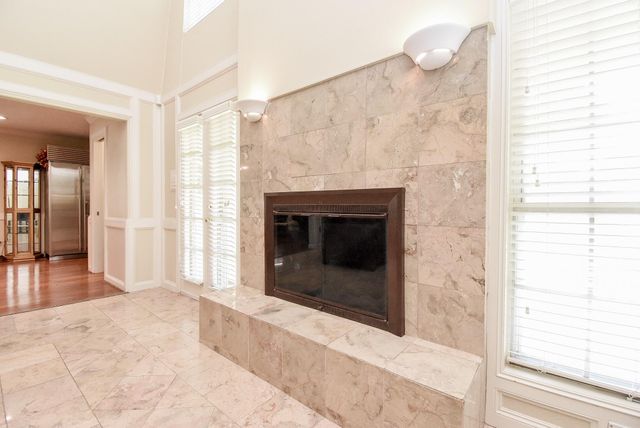 426 Longview Drive, Sugar Land, TX 77478