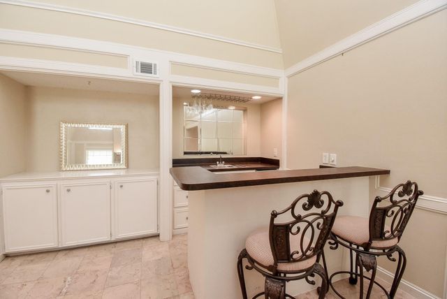 426 Longview Drive, Sugar Land, TX 77478