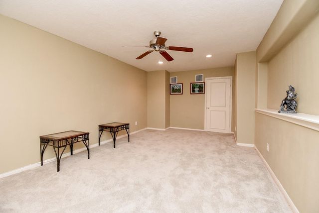 426 Longview Drive, Sugar Land, TX 77478