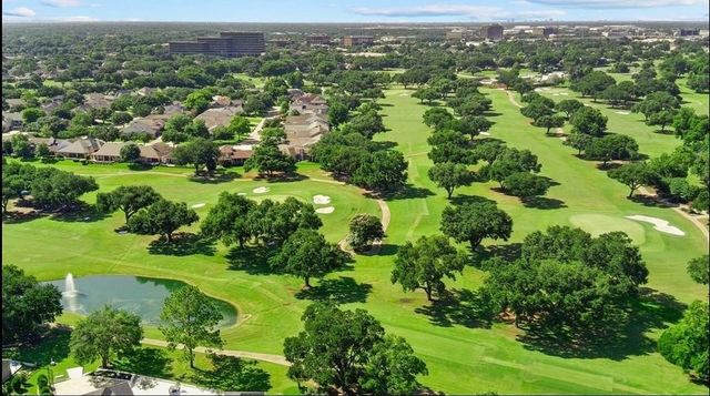 426 Longview Drive, Sugar Land, TX 77478