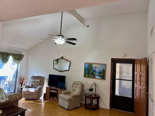 370 WINDMEADOWS STREET 370, Altamonte Springs, FL 32701