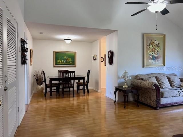 370 WINDMEADOWS STREET 370, Altamonte Springs, FL 32701