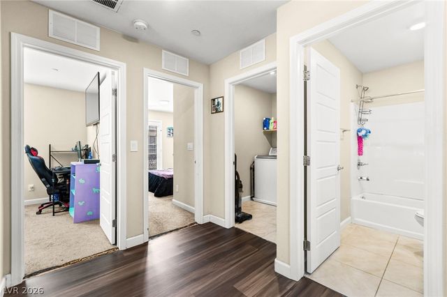 769 Omaggio Place, Henderson, NV 89011