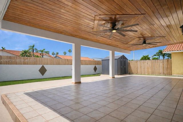 1654 SW 138th Ct, Miami, FL 33175