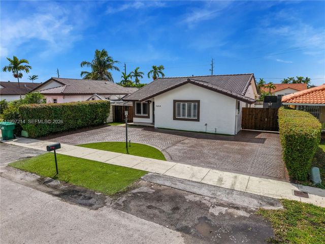1654 SW 138th Ct, Miami, FL 33175