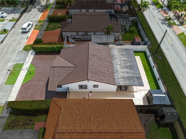 1654 SW 138th Ct, Miami, FL 33175