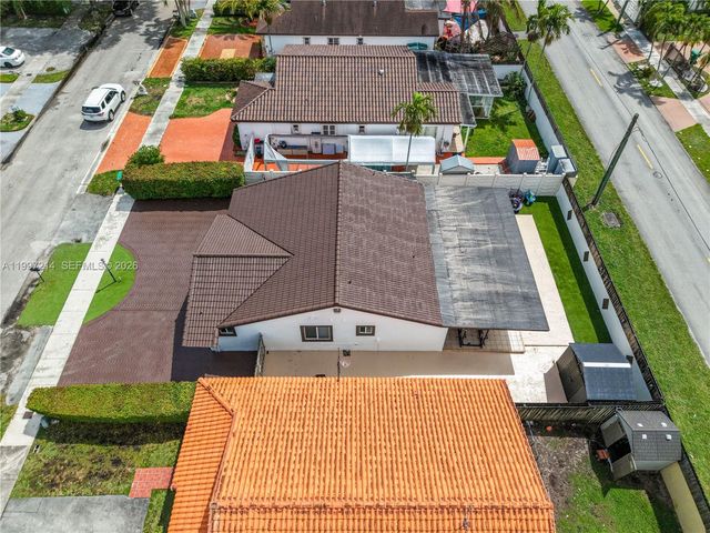 1654 SW 138th Ct, Miami, FL 33175