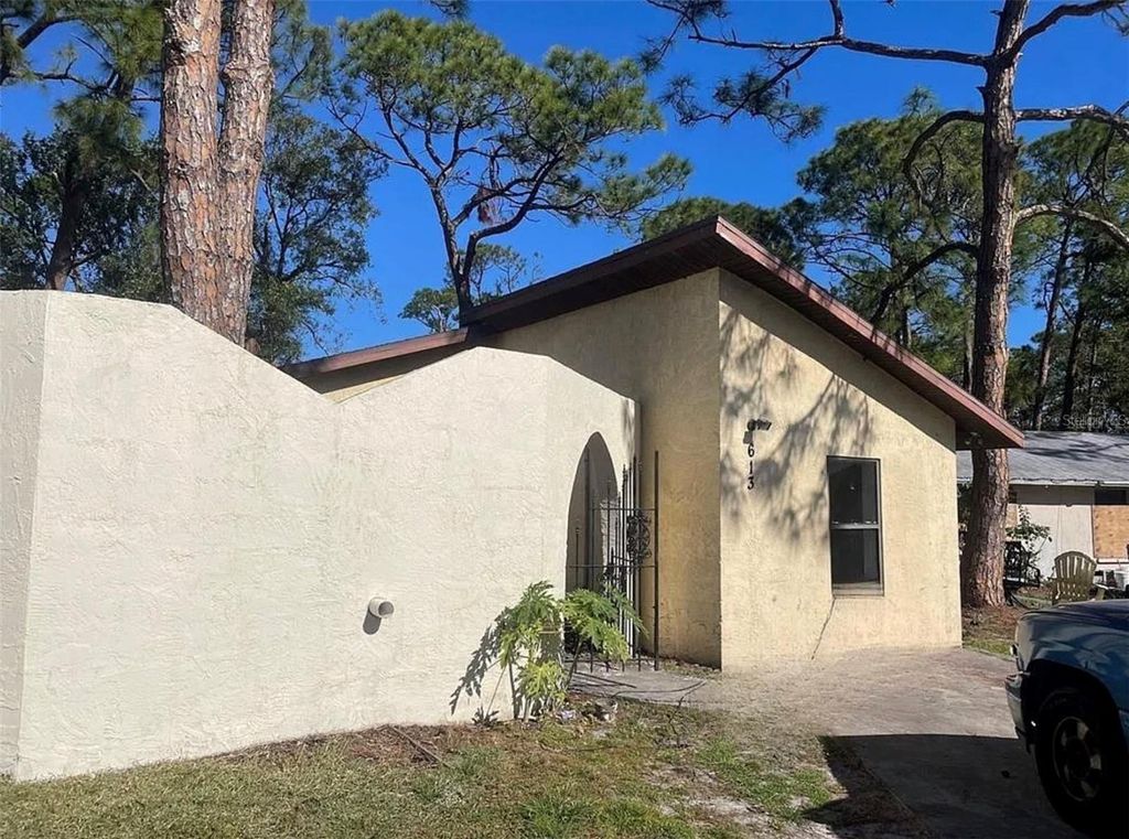 611 61ST AVENUE TERRACE E, BRADENTON, FL 34203 — exterior