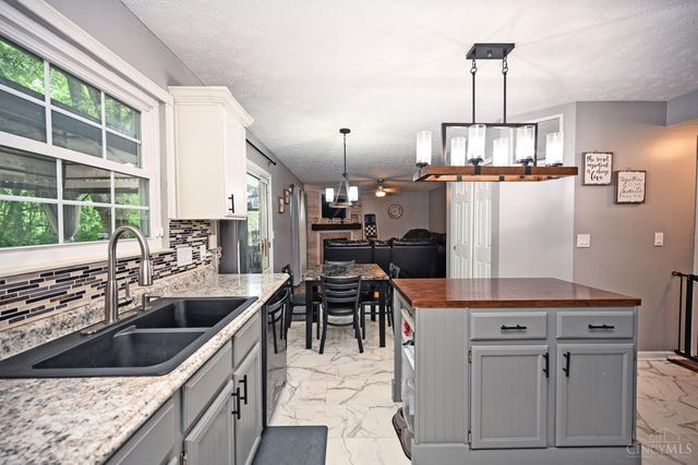 3669 Shorewood Drive, Batavia Twp, OH 45102