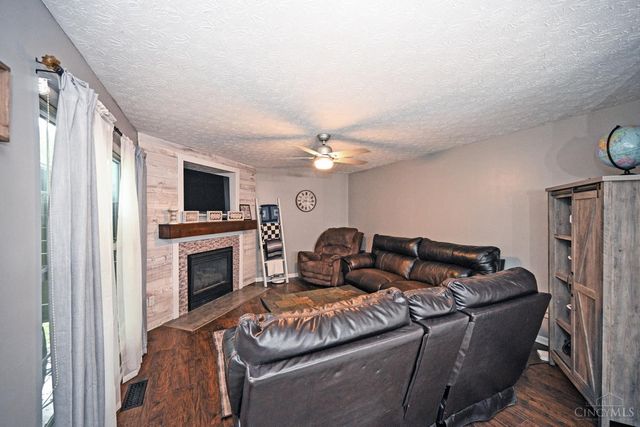 3669 Shorewood Drive, Batavia Twp, OH 45102