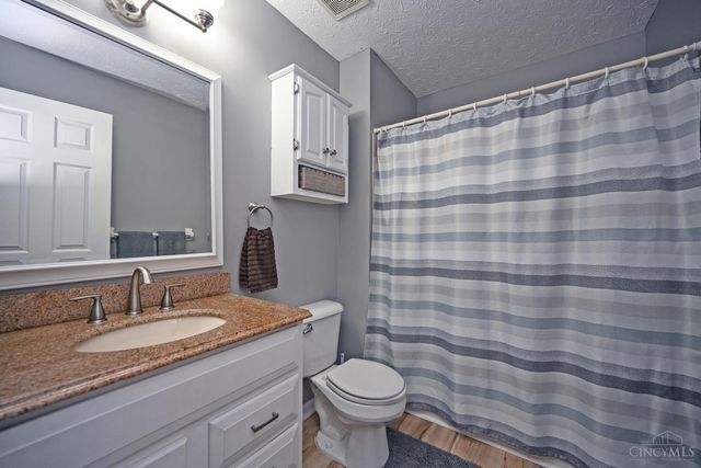 3669 Shorewood Drive, Batavia Twp, OH 45102