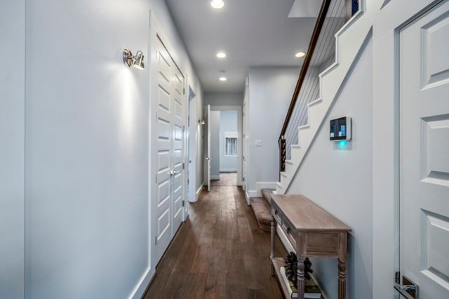 611 Hartman Street, Houston, TX 77007