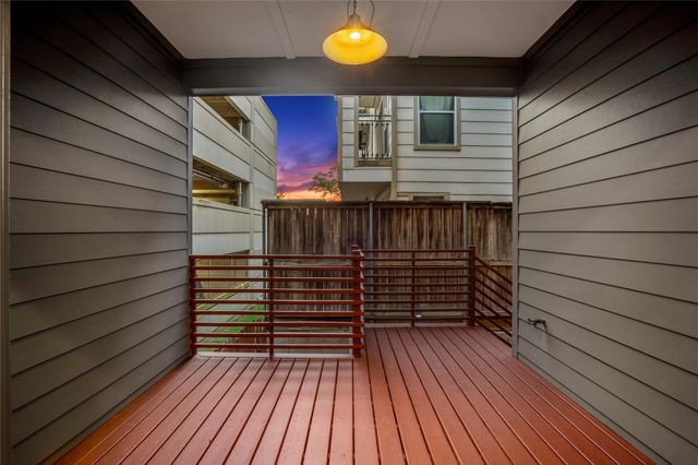 611 Hartman Street, Houston, TX 77007