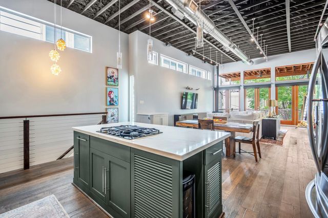 611 Hartman Street, Houston, TX 77007