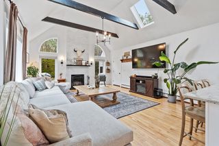 848 Piper Rd, Ashby, MA 01431