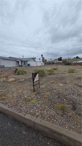 1684 Toro Road, Bullhead City, AZ 86442