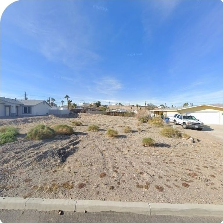 1684 Toro Road, Bullhead City, AZ 86442