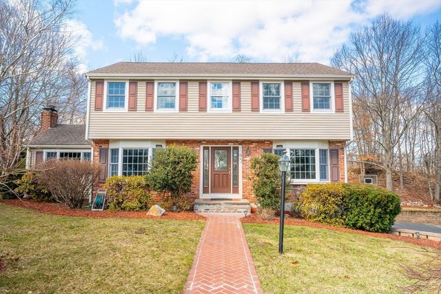 21 Barstow Dr, Braintree, MA 02184