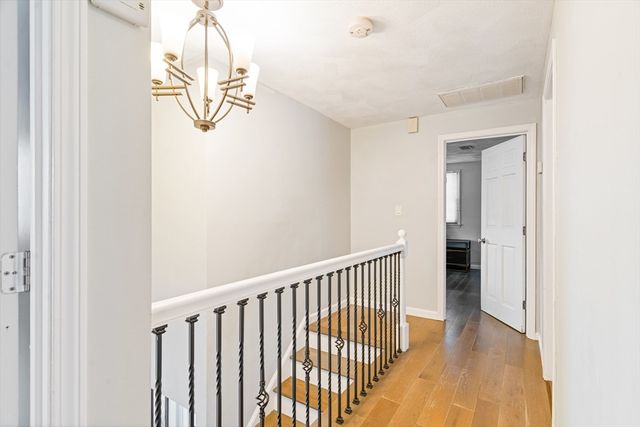 21 Barstow Dr, Braintree, MA 02184