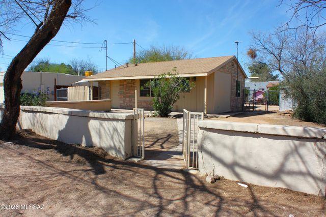 2775 N Desert Avenue, Tucson, AZ 85712