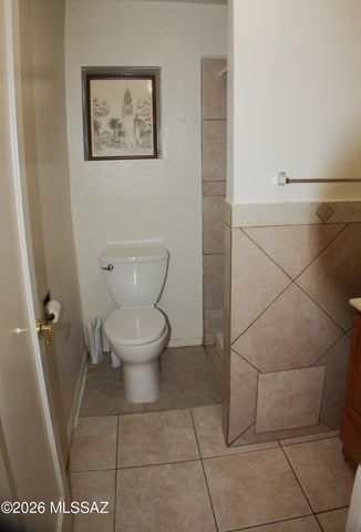 2775 N Desert Avenue, Tucson, AZ 85712