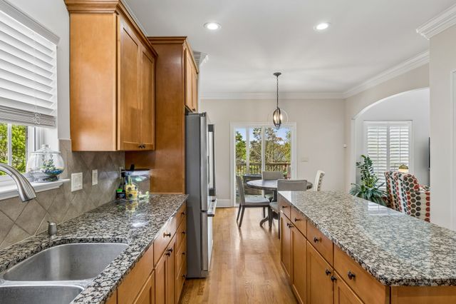 1517 Charleston Park Dr, Spring Hill, TN 37174