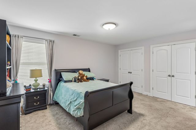 1517 Charleston Park Dr, Spring Hill, TN 37174