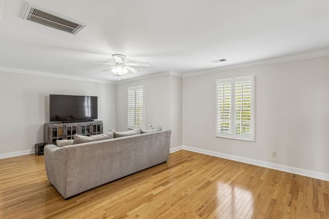 1517 Charleston Park Dr, Spring Hill, TN 37174