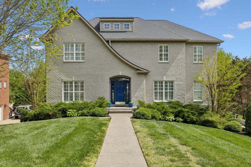 1517 Charleston Park Dr, Spring Hill, TN 37174